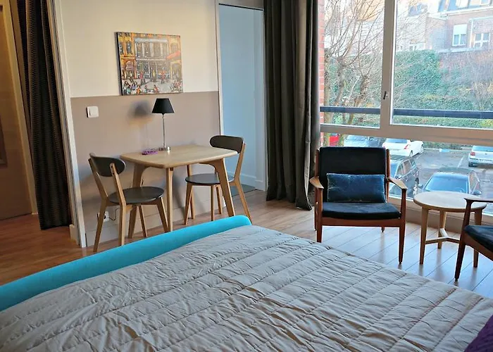 Daire Little - Constance Lille